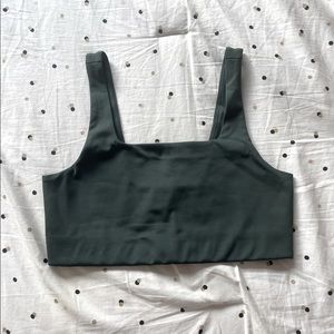 Girlfriend Collective Tommy Cropped Bra